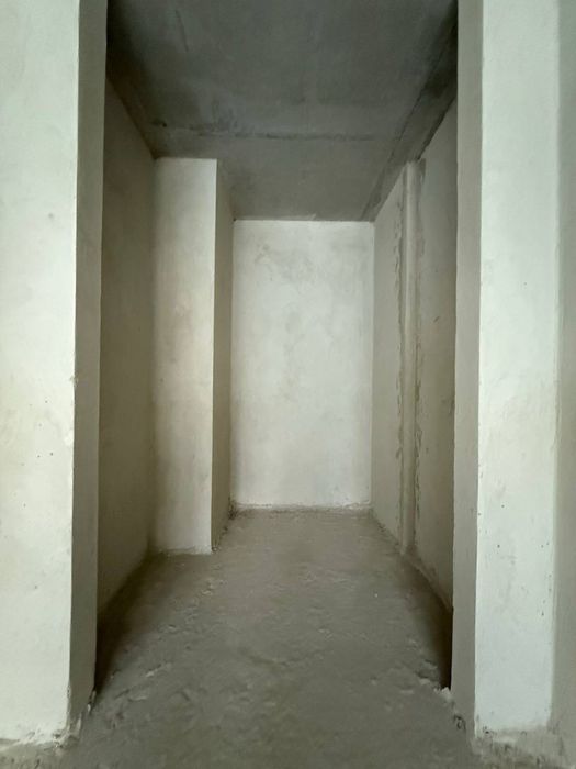 Готова до Ремонту! Двохстороння 1-кімнатна ,Паркова Алея