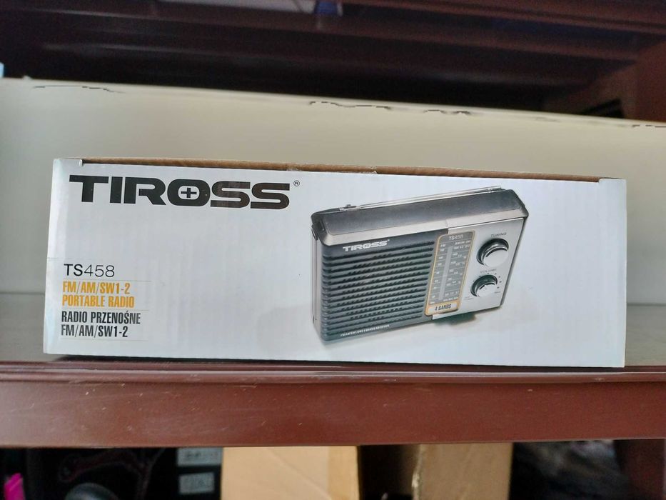 Radio sieciowo-bateryjne AM,FM,SW Tiross TS458 solidne z gwarancją skl