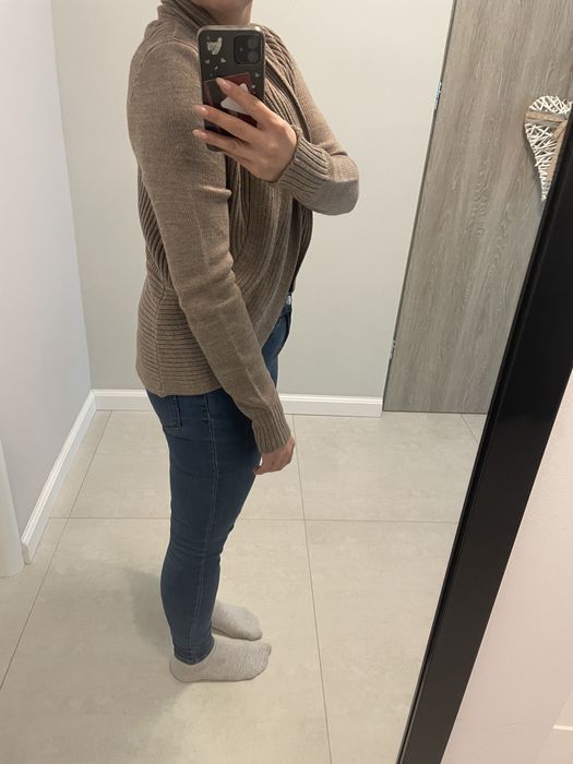 Sweter narzutka bezowa H&M rozmiar s
