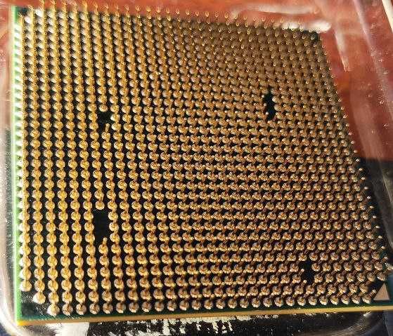 Процесор AMD Athlon II X250