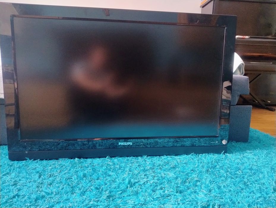 Telewizor Philips 42 cale z dekoderem