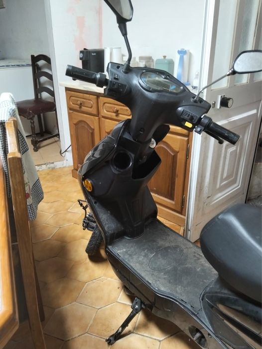 Veiculo eletrico Neo Volt 60V 250W