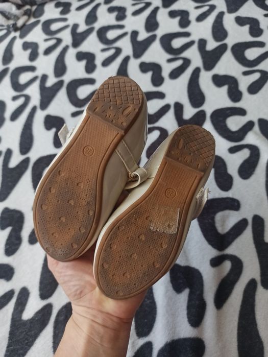 Buty baleriny lakierki