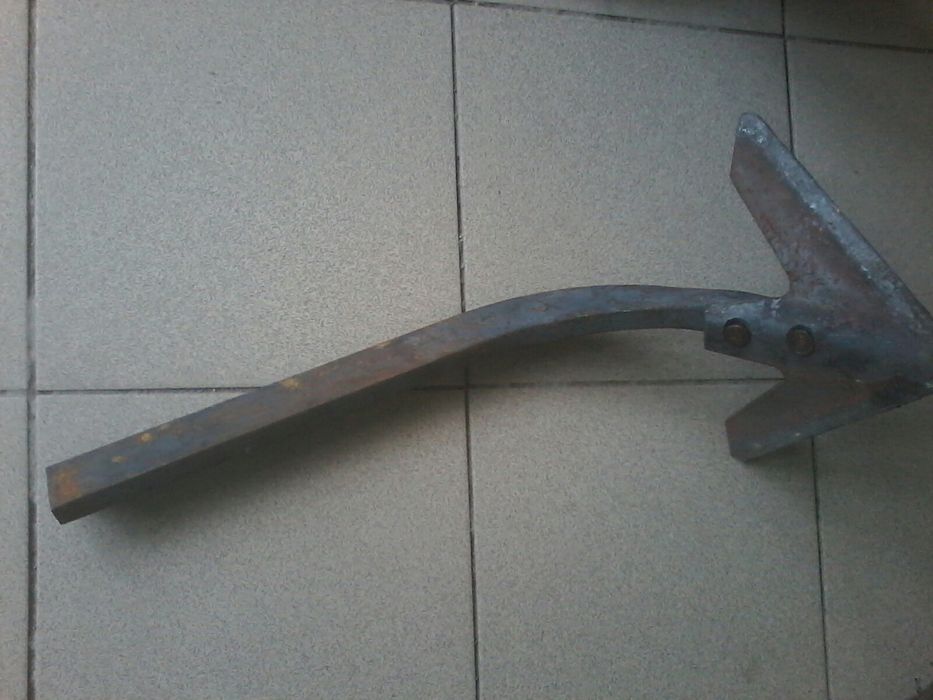 Стійка+лапа культиватора 270мм в зборе.стойка кпс з лапою.стрілка.