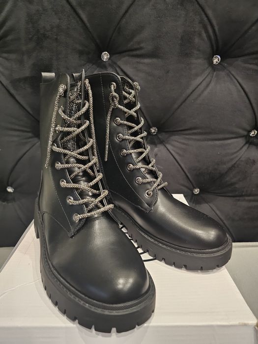 Buty damskie, botki, workery z cyrkoniami Flare rozmiar 39, czarne