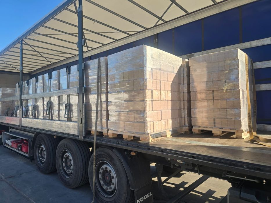 Brykiet drzewny RUF sosna 960kg paleta - dostawa gratis