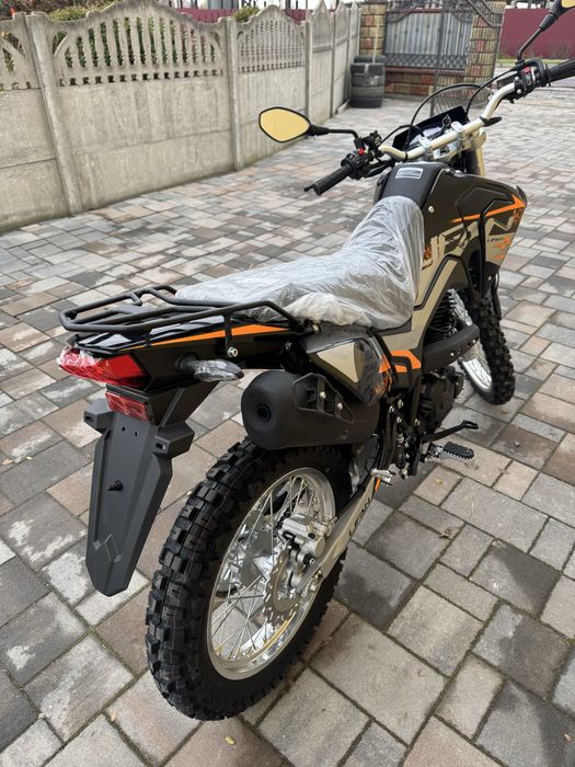 Мотоцикл - Lifan (KPX 250) 6-gears 21к. Доставка