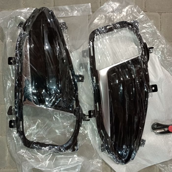 Рамка птф противотуманки Ford Edge 19- рестайлінг