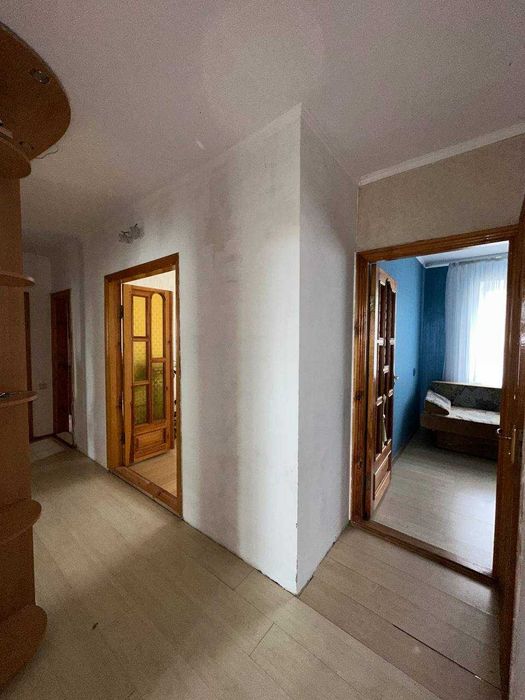 Простора 3-кімнатна квартира