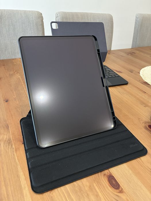 iPad Air 13” M3 — 128GB Wi-Fi — Cinzento Sideral