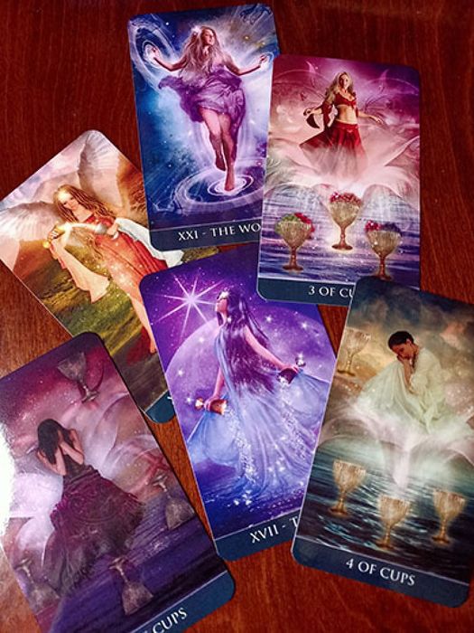 Таро Телема (англійською мовою) – класична колода карт Таро