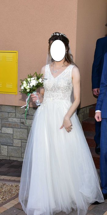 Suknia ślubna w stylu Chantall + welon
