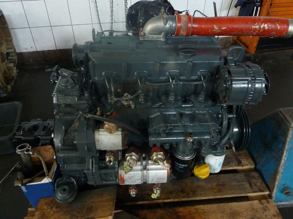 Silnik DEUTZ BF4M 1012 , 1011, 1013 oraz  inne typy remonty naprawa