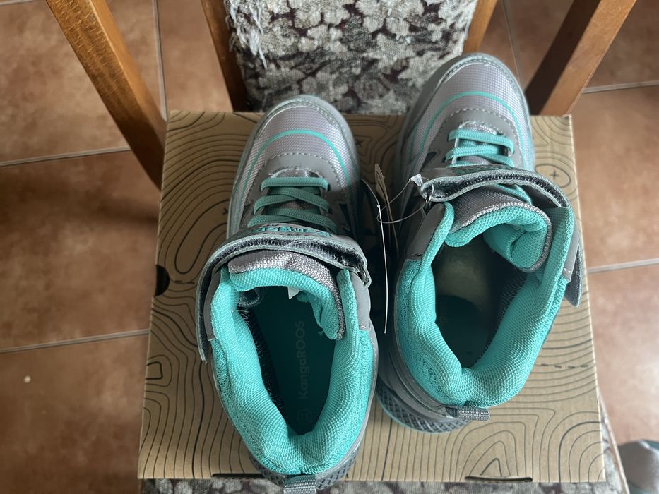 Чоботи дитячі нові 32 розмір