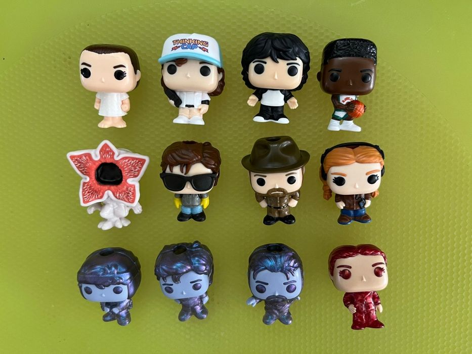 STRANGER THINGS Ovo kinder Joy - Coleção completa 24 figuras Pop Funko