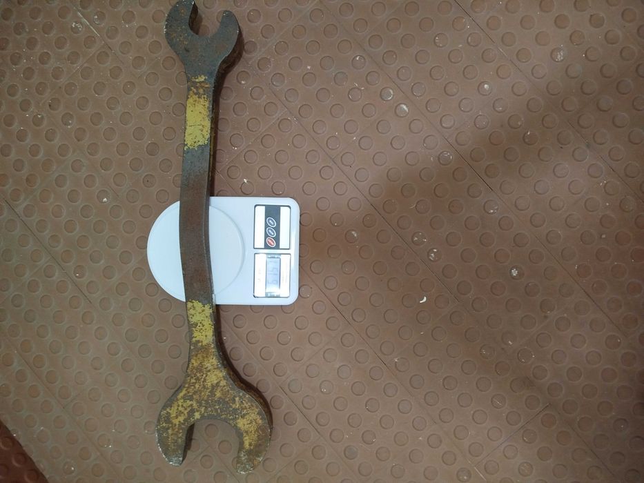 Ferramenta Antiga - Chave de Boca gigante