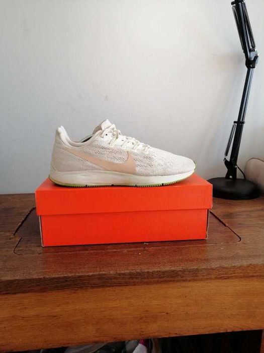 Buty biegowe damskie Nike Zoom Pegasus rozmiar 38,5