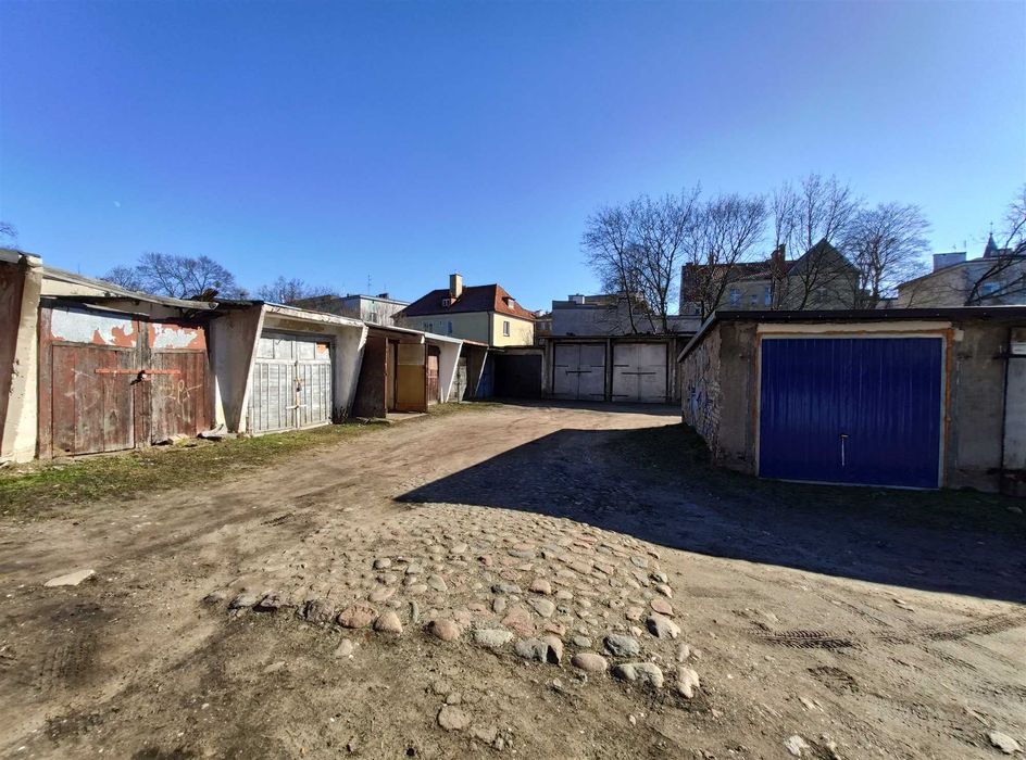 Wynajem Garażu 16 m2, ul. Dąbrowszczaków
