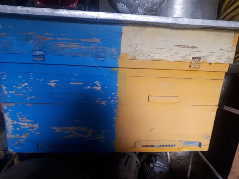 Продам вулики на дві сім'ї