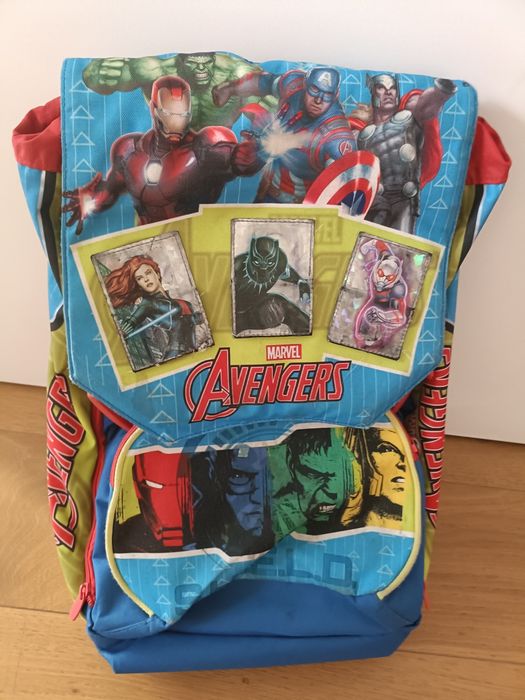 Mochila escolar Avengers Marvel