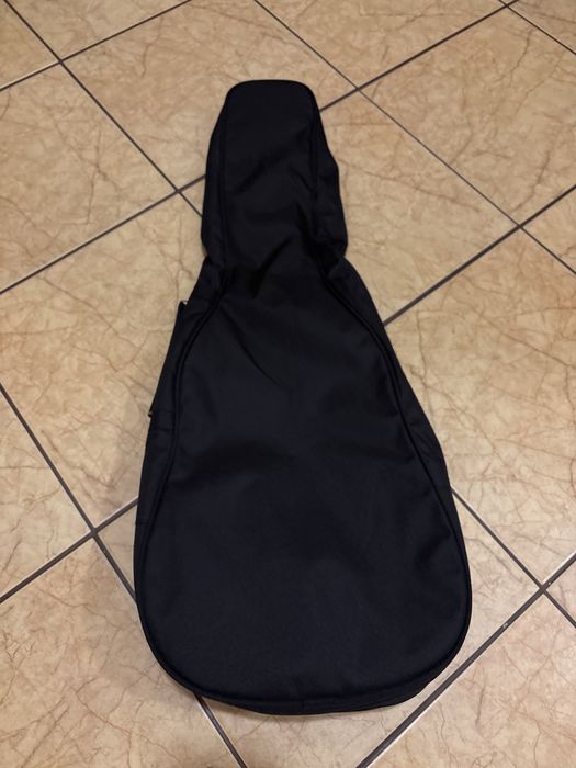 Pokrowiec na instrument strunowy