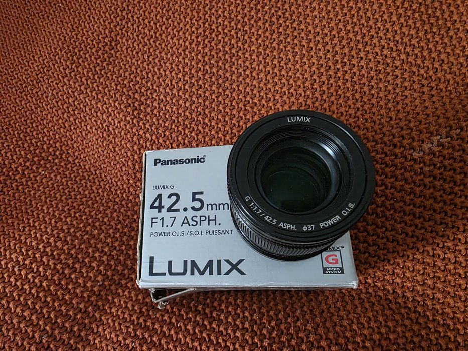Panasonic Lumix G 42.5 mm f/1.7 ASPH