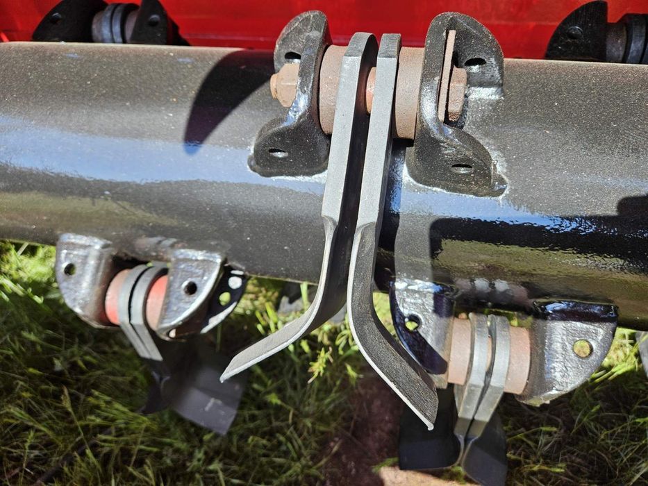 Мульчувач, АГРОМЕХАНІКА 2.4 м, подрібнювач решток, НОВІ НОЖІ, 2010 р.в