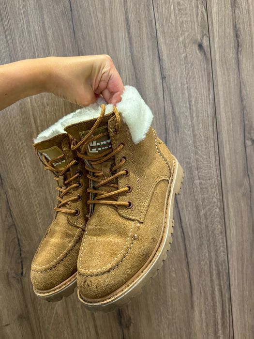 Замшеві черевики на овчині