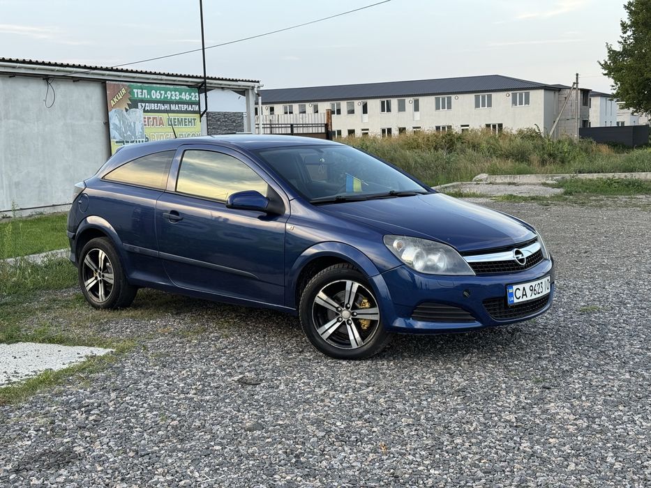 Продам Опель Астра 1.6