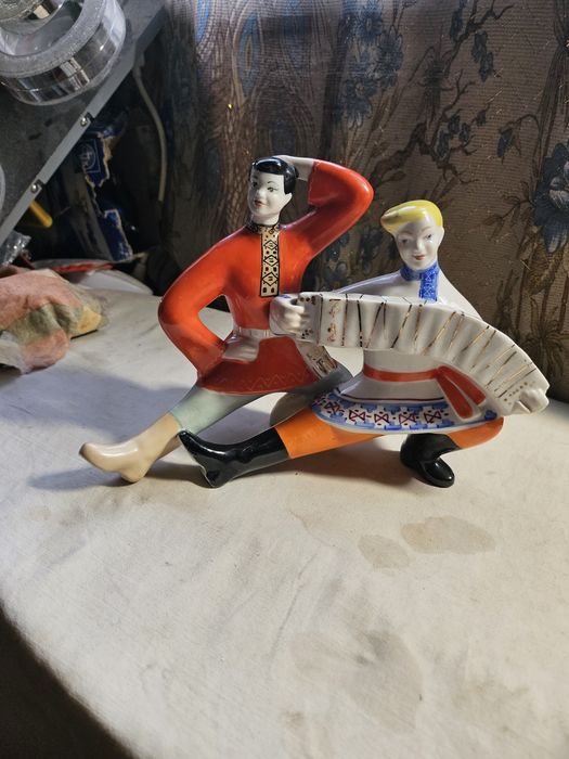 Продаю статуєтка