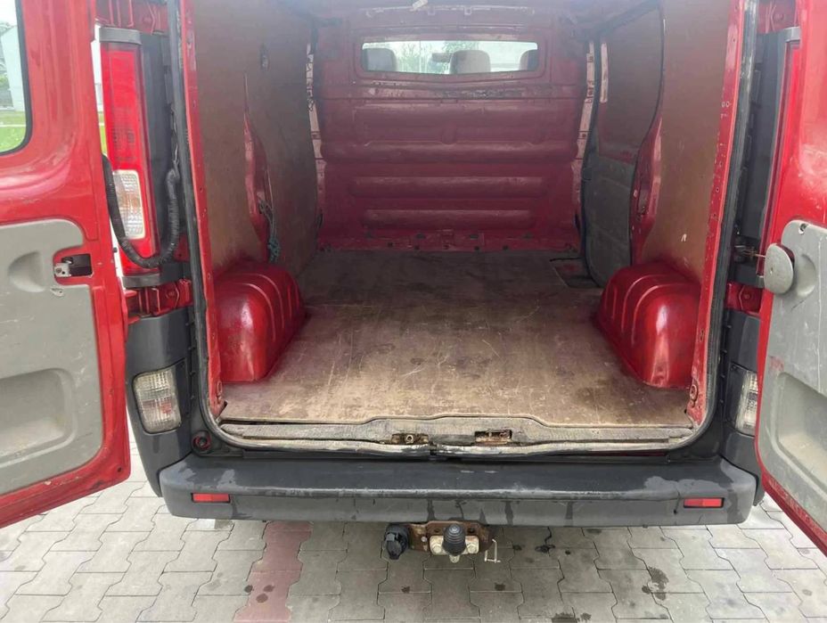 Грузовое такси Киев — переезды, доставка, грузчики,разборка мебели