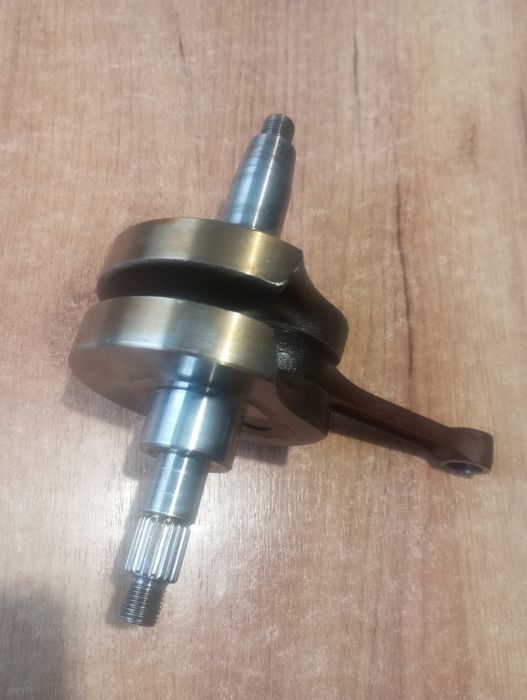 Wał korbowy Aprilia SX 125 korba łamany element mechanizmu korbowego