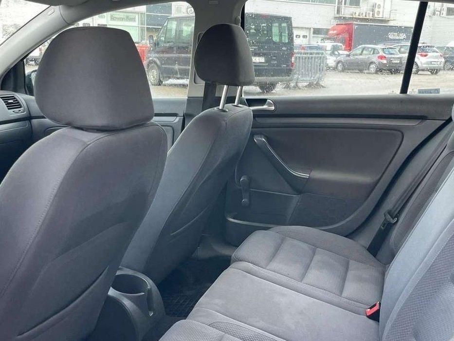 Volkswagen Golf у гарному стані