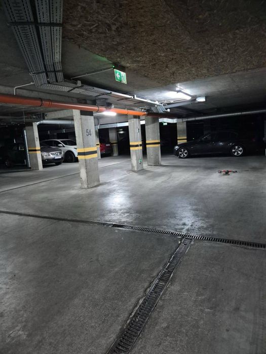 Miejsce postojowe 100 metrów do PKP Kilińskiego 35 - Widok 2
