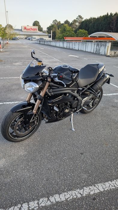 Triumph Speed Triple 1050 94