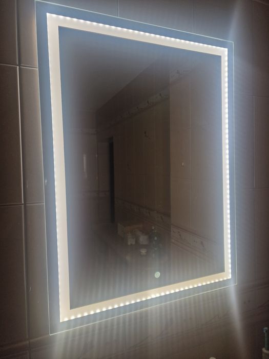 Lustro podswietlane Led 80/60