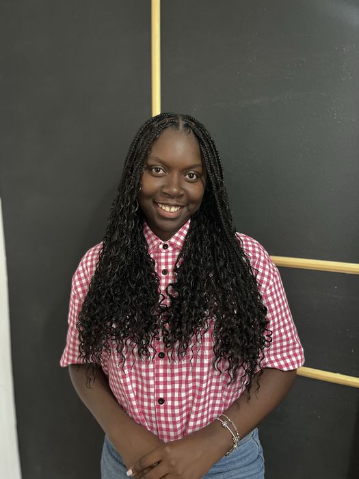 Fazemos tranças vista a nossa pagina paulamegahairbraid no instagram