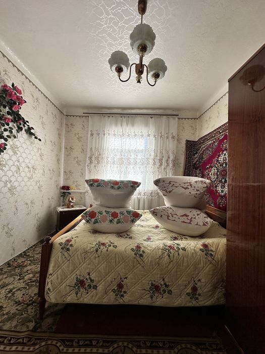 Продам будинок в смт. ВОЛОДАРКА