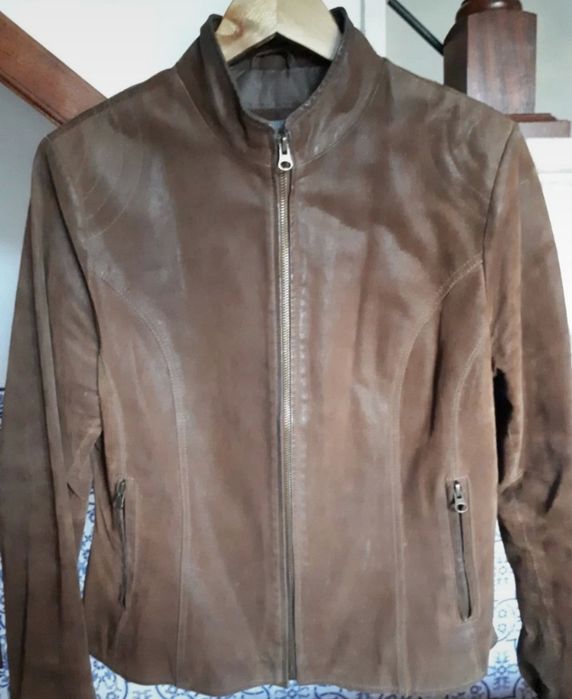 Blusão castanho - pele verdadeira