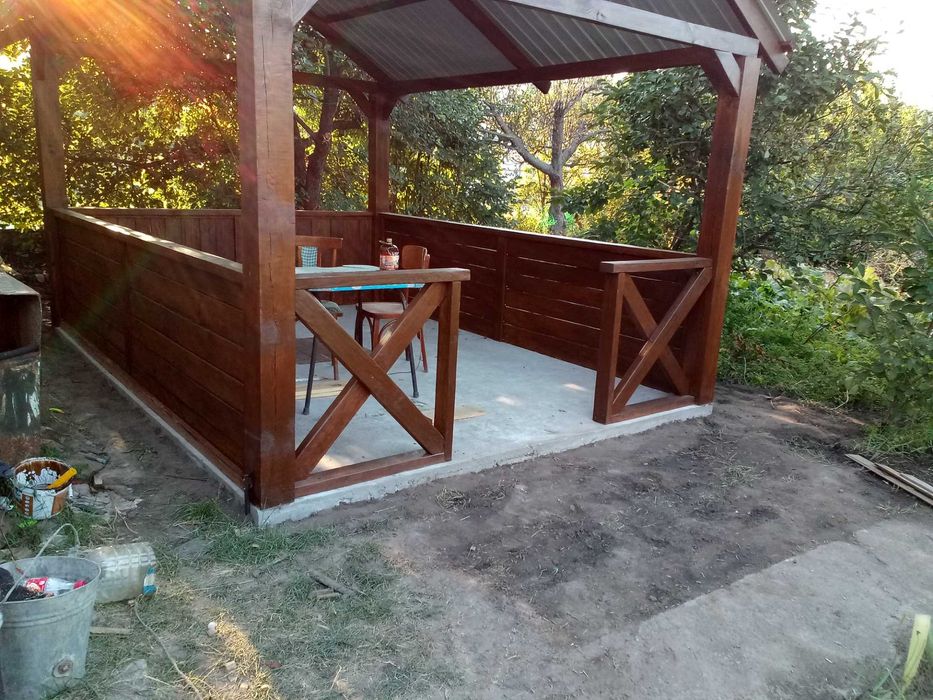 Продам беседку 2.5*3, 3*3, 4*3