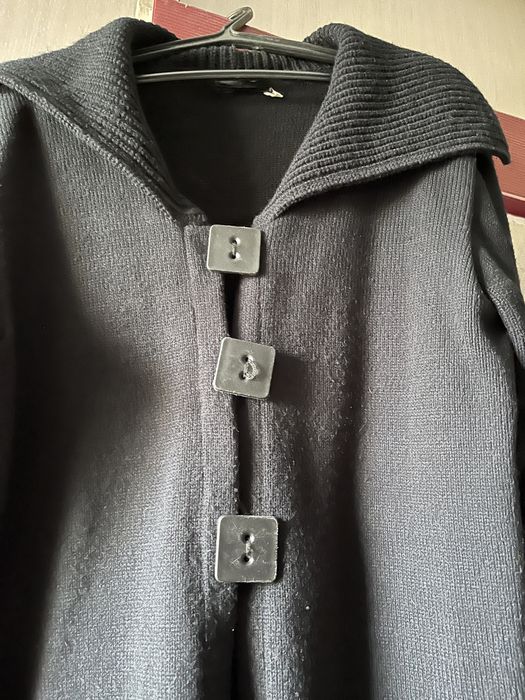 Czarny sweter z kołnierzem, rozm . XL