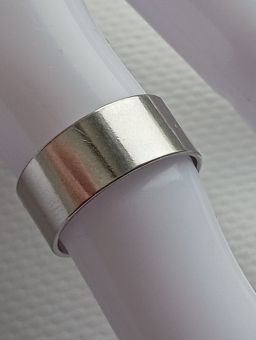 Кольцо металлическое. Диаметр 16,5-17 мм.