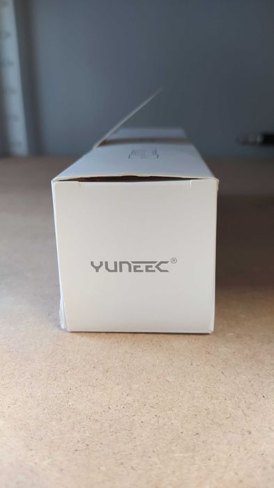 Yuneec Breeze ładowarka sieciowa YUNFCA103