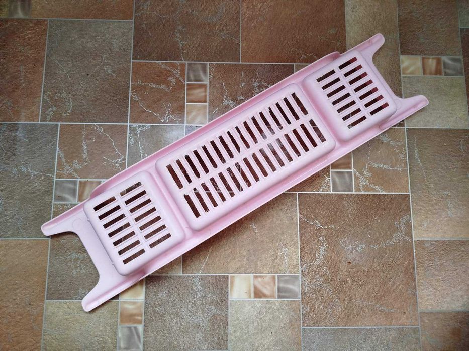 Полка мильниця на ванну