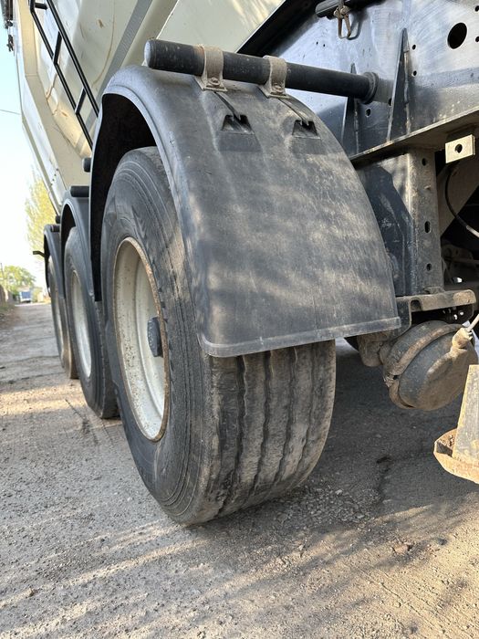 Продам Daf XF105 2010 рік Причеп самоскид MEILLER MHPS 41/3S 2015 рік