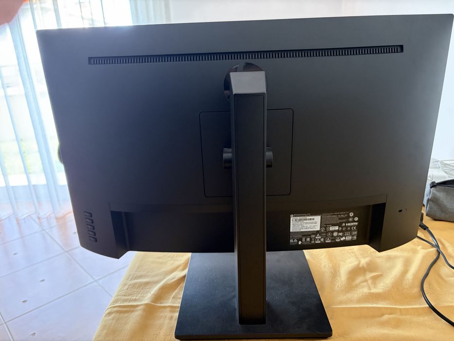 Monitor Curvo HP Gaming