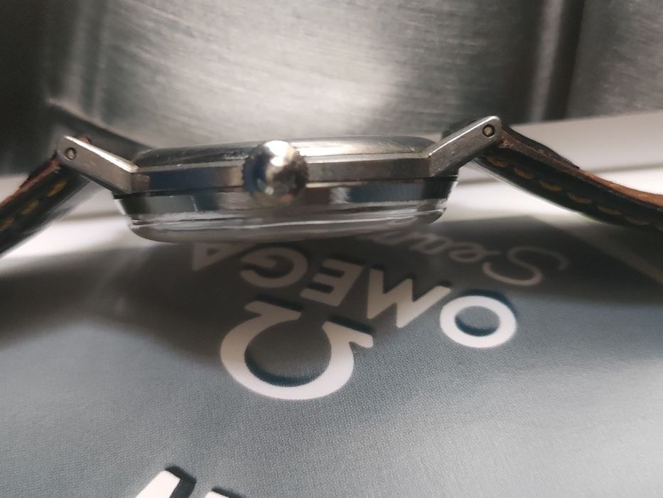 Relógio clássico estrela vermelha