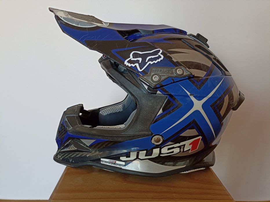Capacete Just 1 J 12 comp