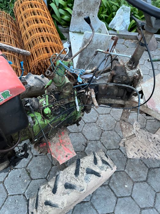 Motocultivador com reboque