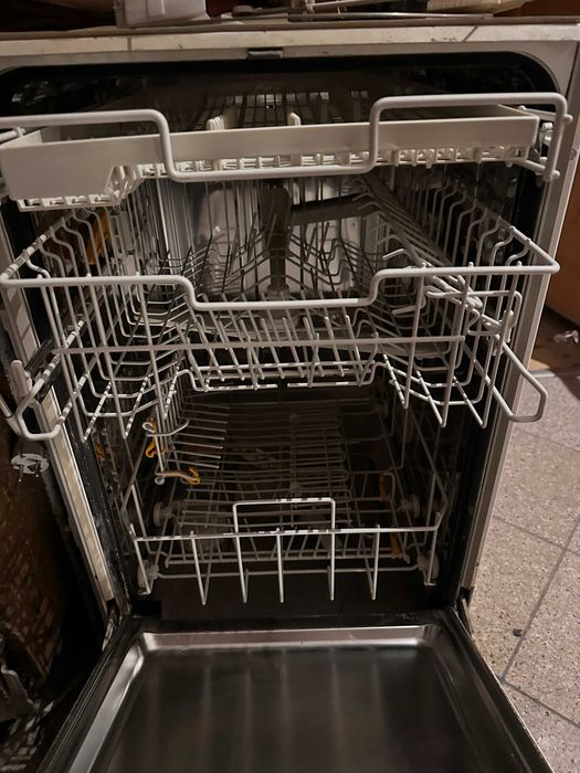 miele zmywarka waska 45cm